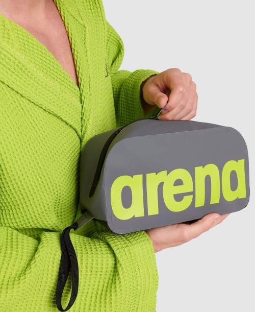 Arena Beauty Case